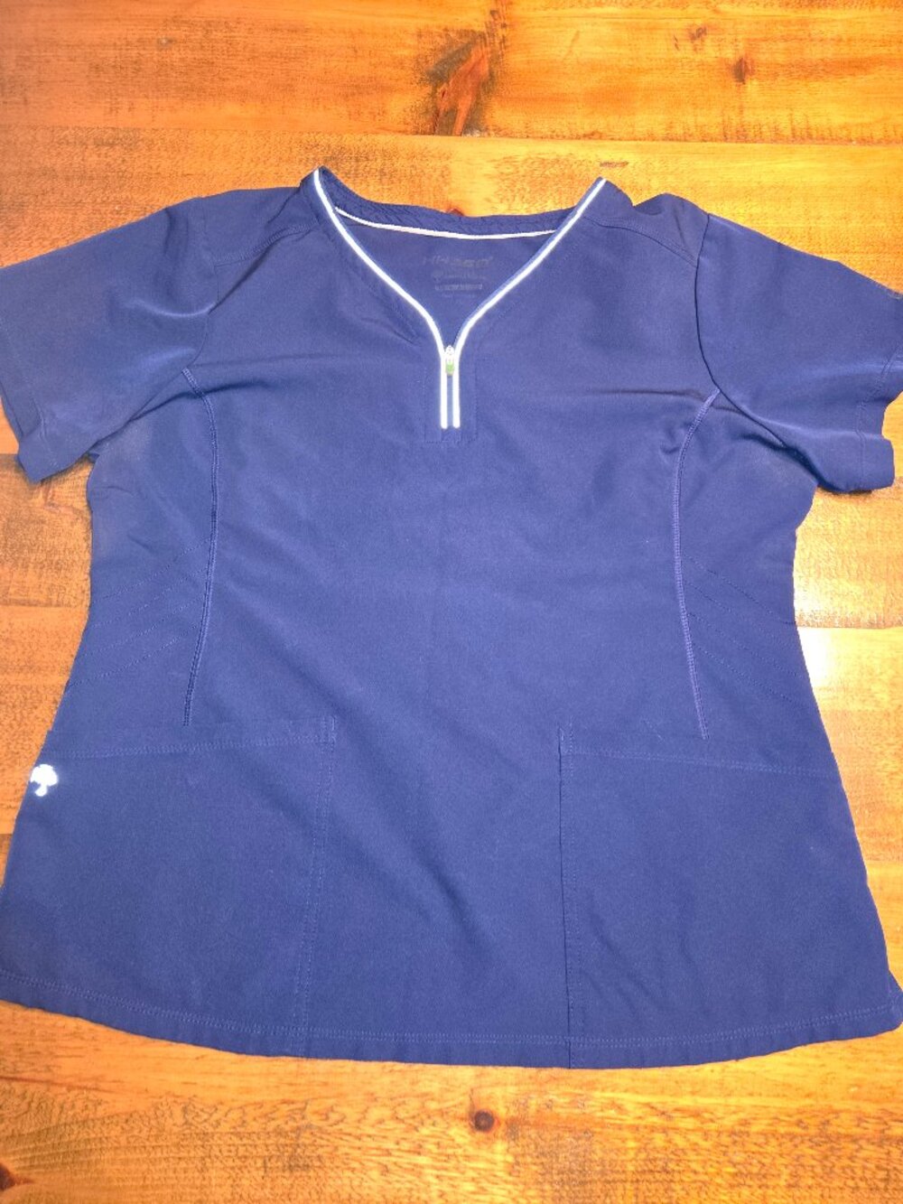 Healing hands 360, womens scrub top, sz XL navy blue